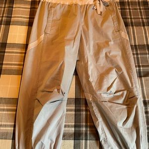 Lululemon Harem/Crop/Jogger Style Pant